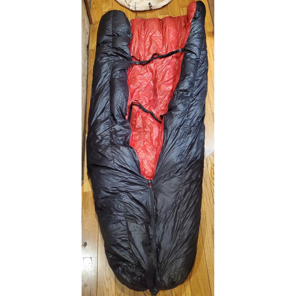 Enlightened Equipment Revelation Custom 10° Down Quilt